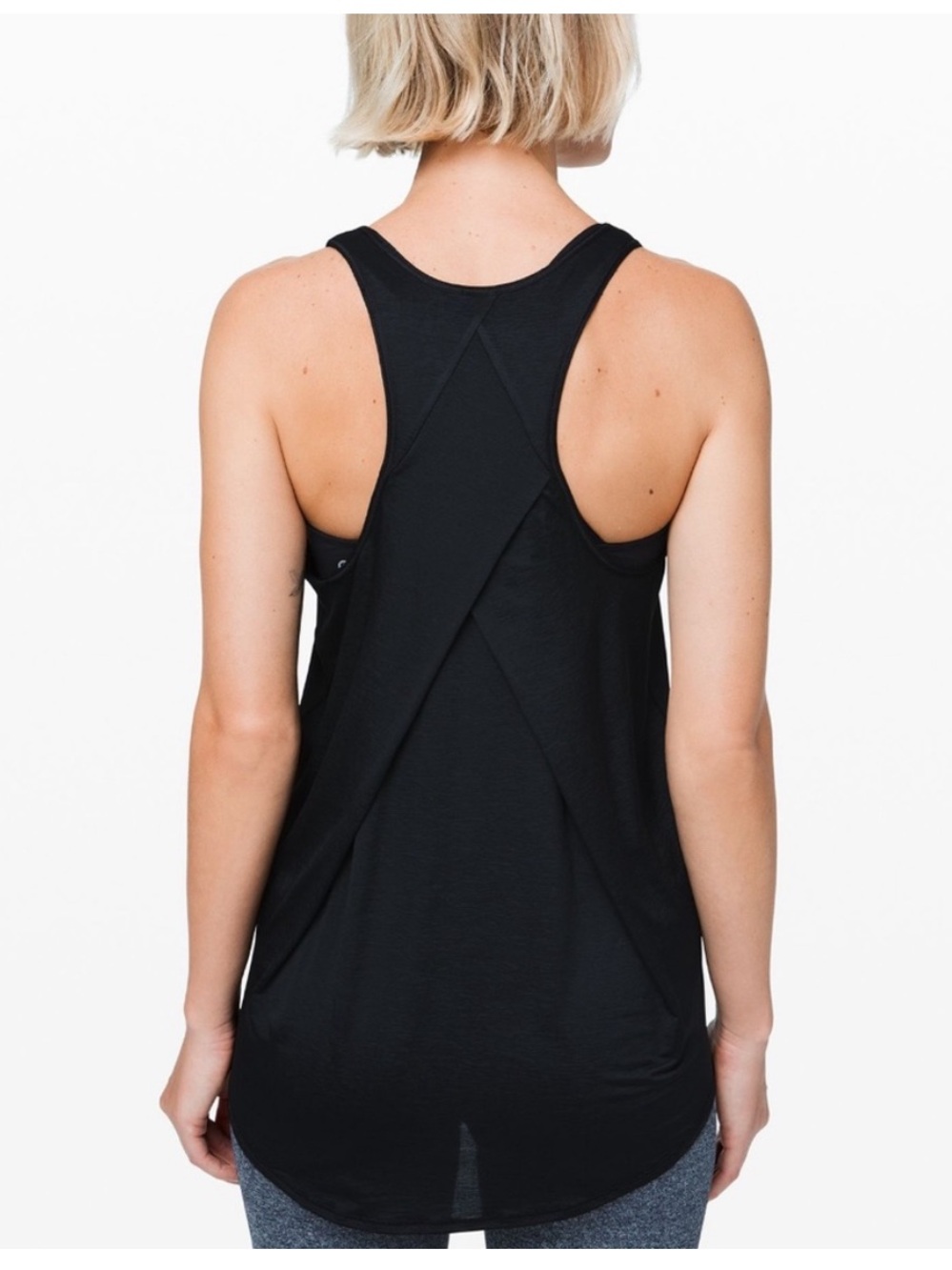 lululemon Essential Tank Plated Tank in Black Size 8 NWT